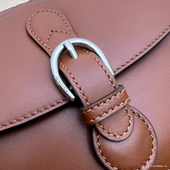 First bag ru with bag Gucci shoulder logo Small 0819